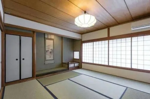 Ryokan Hotel 金閣荘 à Kyoto